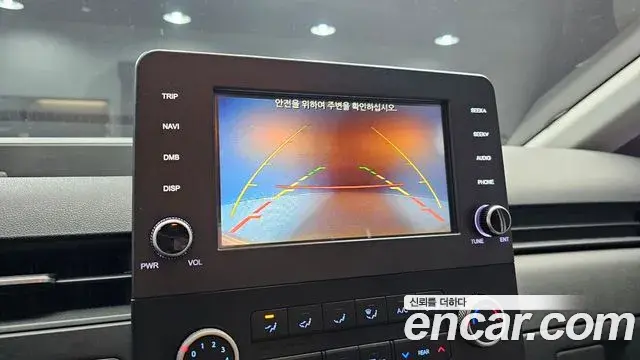Hyundai Staria 2021 — Photo 15/20