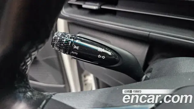 Hyundai Staria 2021 — Photo 18/20