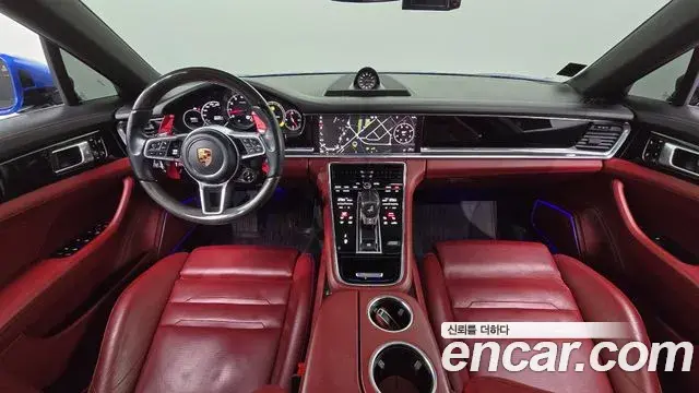 Porsche Panamera 2018 — Şəkil 12/20