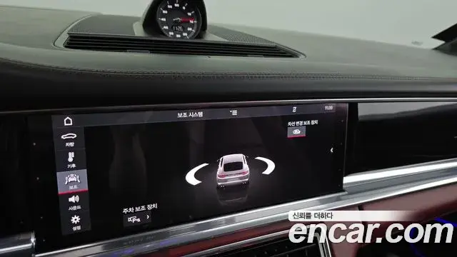 Porsche Panamera 2018 — Şəkil 10/20