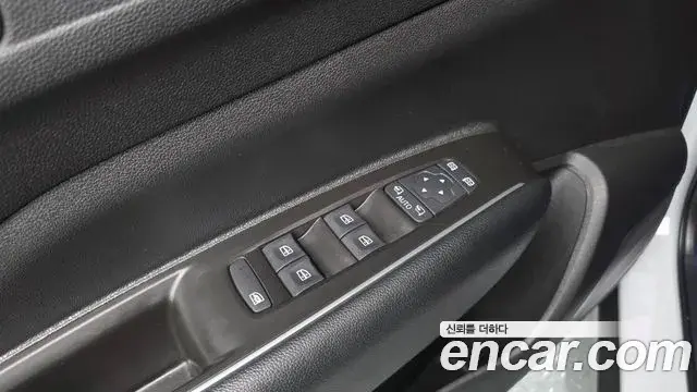 Renault Samsung QM6 2021 — Фото 18/20