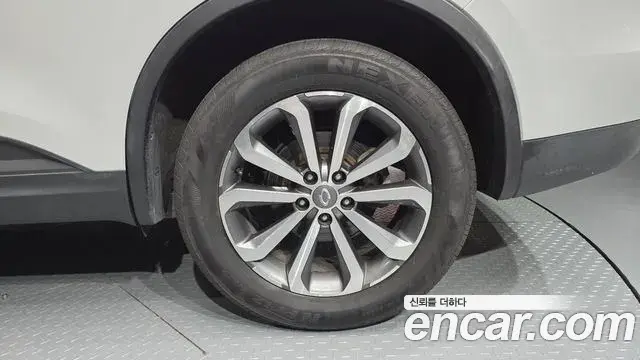 Renault Samsung QM6 2021 — ფოტო 5/30