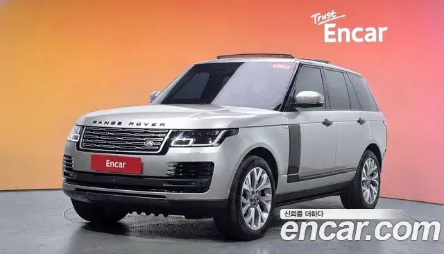 Land Rover Range Rover 2018 — ფოტო 17/35