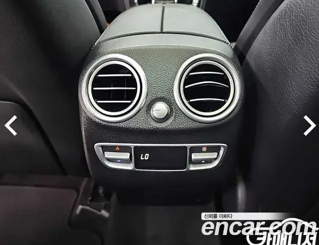 Mercedes-Benz GLC-Class 2019 — Photo 16/19
