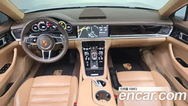 Porsche Panamera 2018 — Фото 7/20