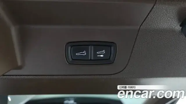 Porsche Panamera 2018 — Фото 20/20