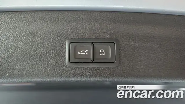 Audi Q3 2020 — Photo 14/33