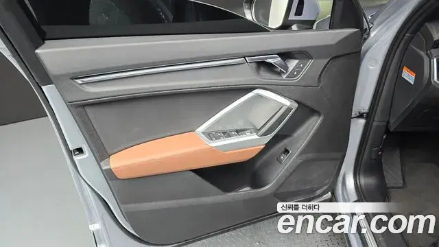 Audi Q3 2020 — Photo 28/33