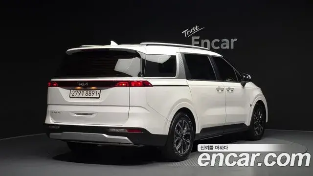 Kia Carnival 2022 — Фото 2/20