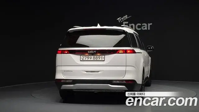 Kia Carnival 2022 — Фото 4/20