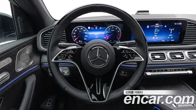 Mercedes-Benz GLE-Class 2025 — ფოტო 7/18