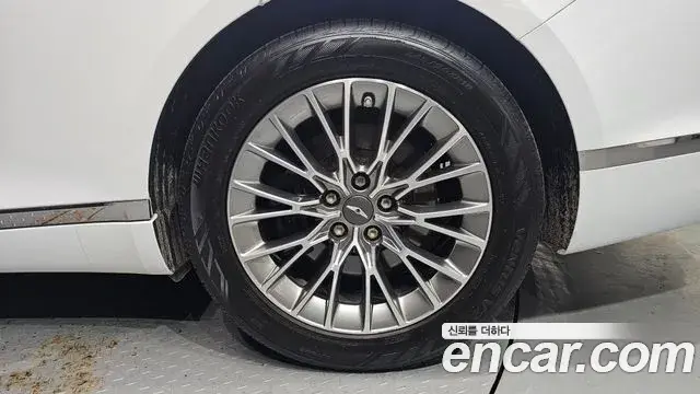 Genesis G80 2021 — ფოტო 20/31