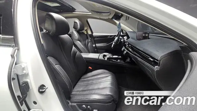 Genesis G80 2021 — ფოტო 10/31
