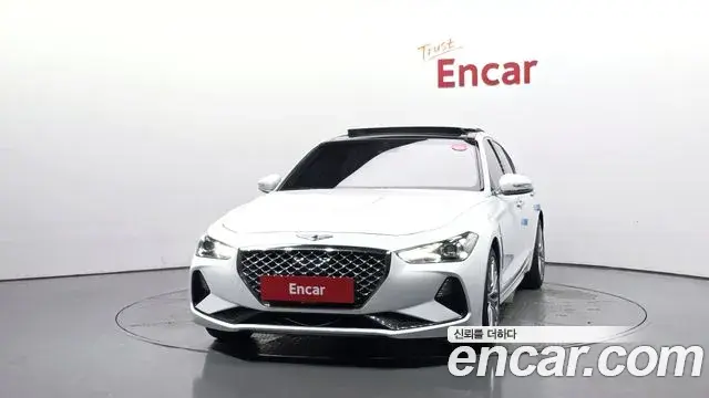 Genesis G70 2020 — Photo 7/31