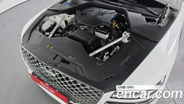 Genesis G80 2023 — Şəkil 24/33