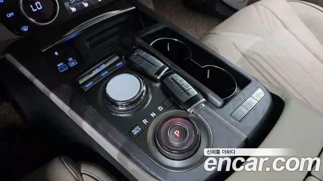 Genesis G80 2023 — Şəkil 14/33