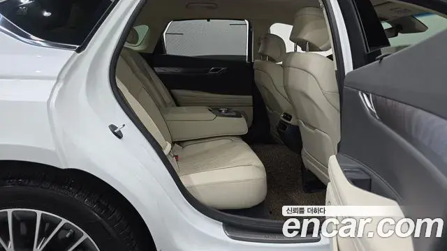 Genesis G80 2023 — Şəkil 21/33