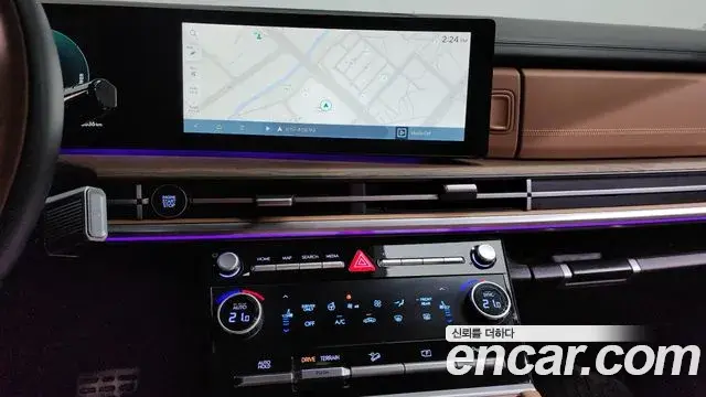 Hyundai Santa Fe 2024 — Şəkil 24/36