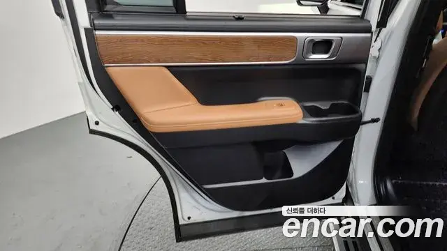 Hyundai Santa Fe 2024 — Şəkil 9/36