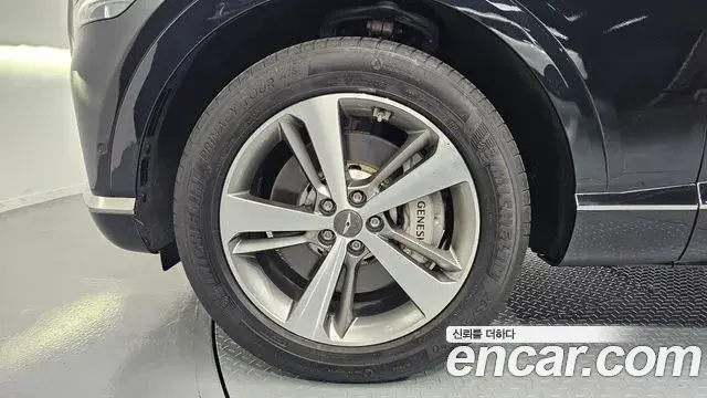 Genesis GV80 2023 — Photo 8/30