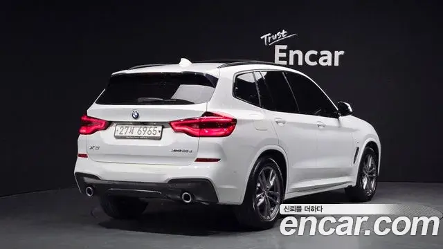 BMW X3 2019 — ფოტო 27/31