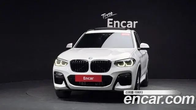 BMW X3 2019 — ფოტო 22/31