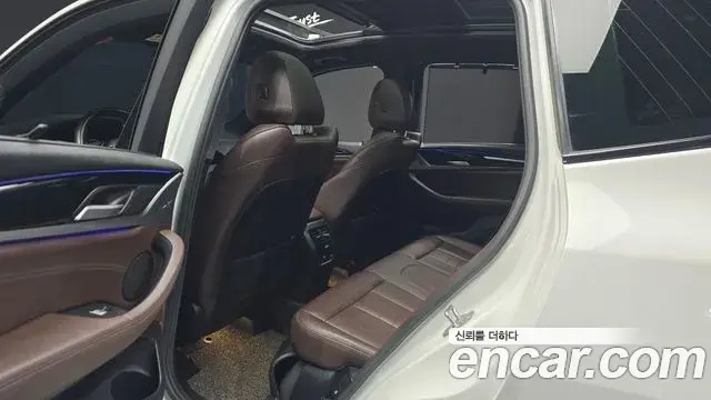 BMW X3 2019 — ფოტო 12/31