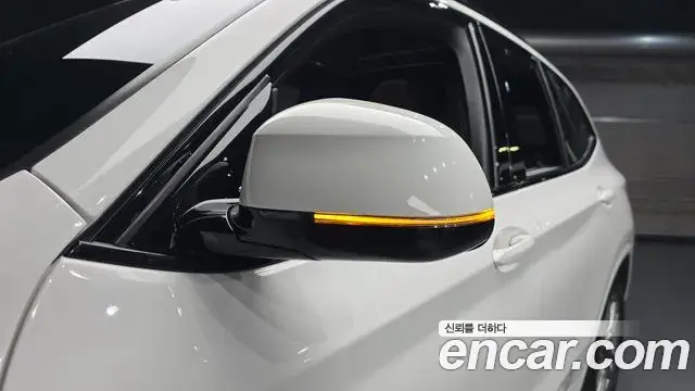 BMW X3 2019 — ფოტო 28/31