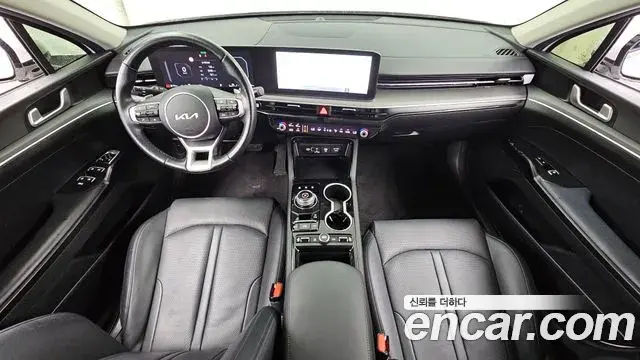 Kia K5 2025 — ფოტო 1/20