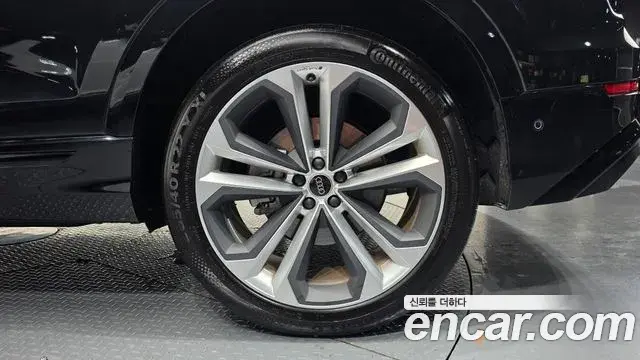 Audi Q8 2026 — Şəkil 19/31