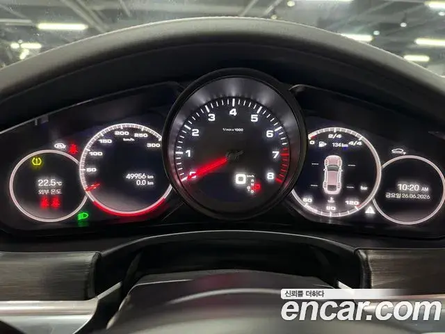 Porsche Panamera 2022 — Photo 9/16