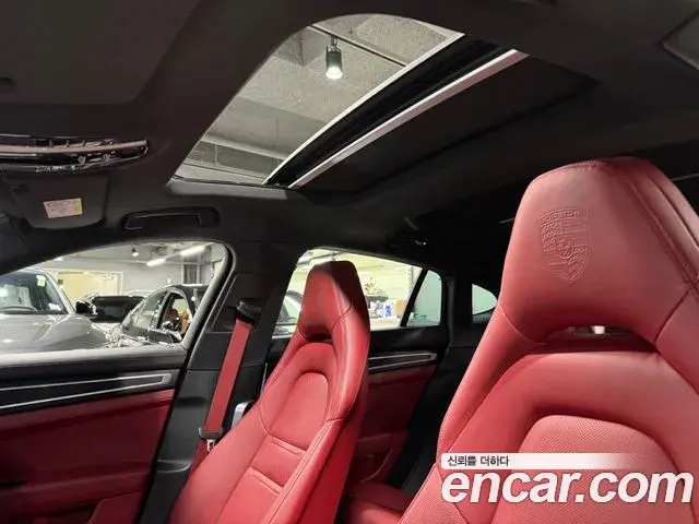 Porsche Panamera 2022 — Photo 6/16