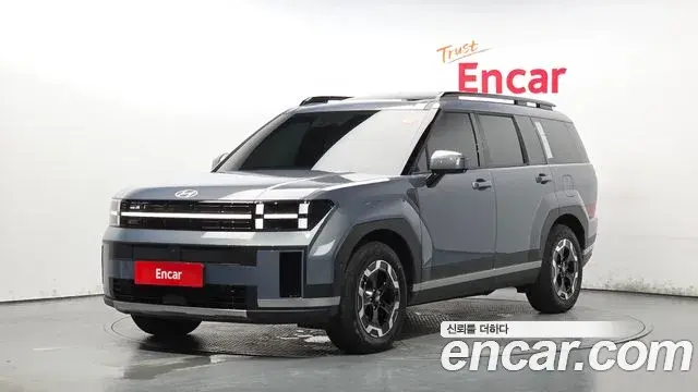 Hyundai Santa Fe 2025 — Фото 1/20