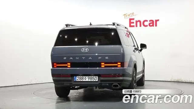 Hyundai Santa Fe 2025 — Фото 4/20
