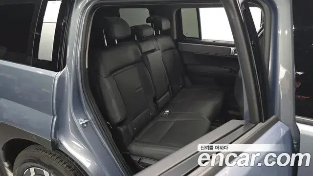 Hyundai Santa Fe 2025 — Фото 12/20