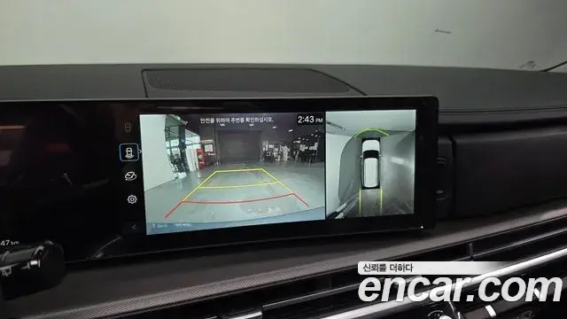 Hyundai Santa Fe 2025 — Фото 16/20