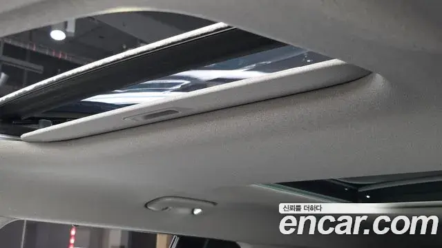 Hyundai Santa Fe 2025 — Photo 9/36