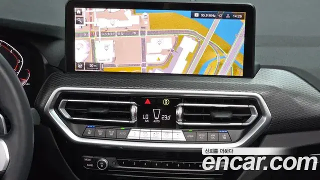 BMW X4 2023 — ფოტო 10/20