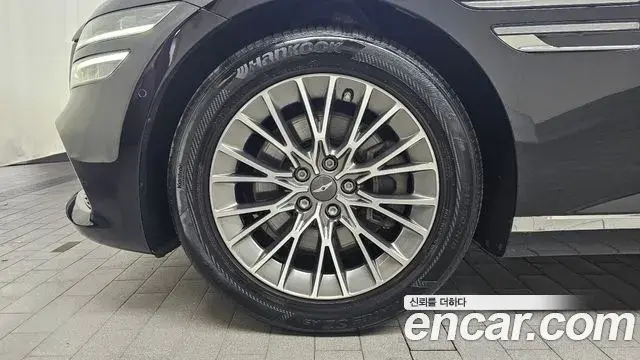 Genesis G80 2020 — Photo 12/32
