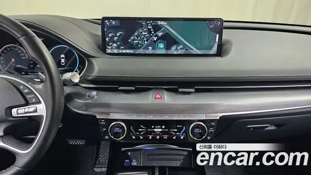 Genesis G80 2020 — Photo 30/32