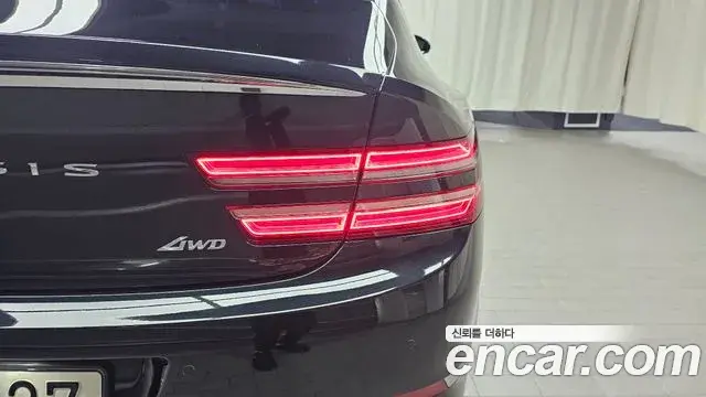 Genesis G80 2020 — Photo 22/32