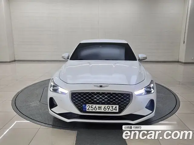 Genesis G70 2020 — Şəkil 13/20