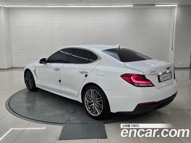 Genesis G70 2020 — Şəkil 2/20