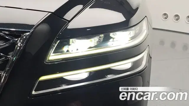 Genesis GV80 2020 — ფოტო 22/35