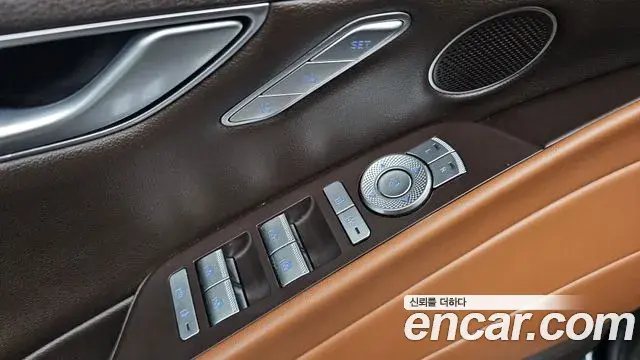 Genesis Electrified G80 2023 — Фото 13/20