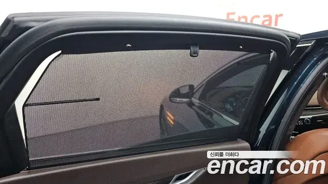 Genesis G80 2023 — Şəkil 12/34