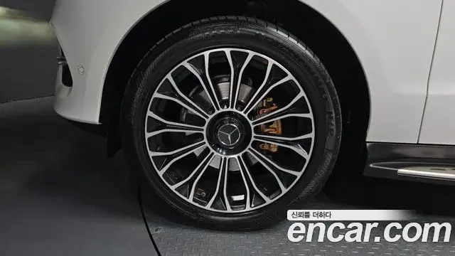 Mercedes-Benz GLE-Class 2018 — Фото 5/20