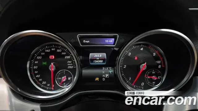 Mercedes-Benz GLE-Class 2018 — Фото 8/20