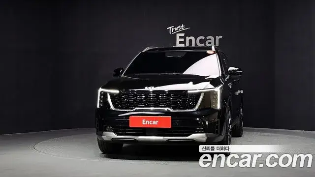 Kia Sorento 2024 — Фото 3/20
