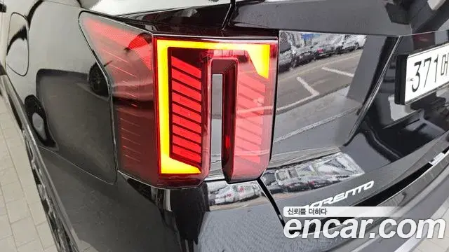 Kia Sorento 2024 — Şəkil 24/31